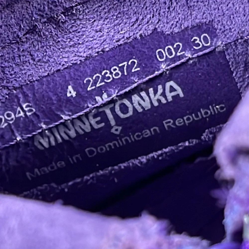 Minnetonka suede waterproof purple bootie mid high toddler 4
